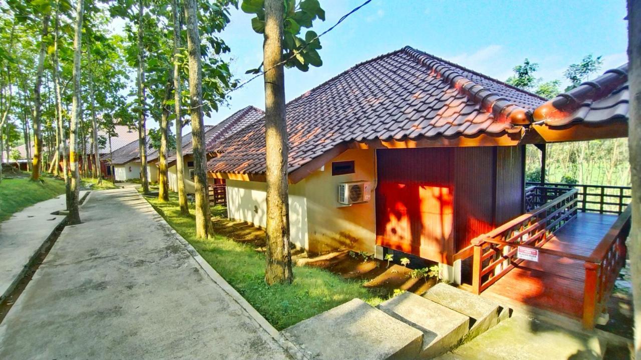 Kasuari Exotic Resort 马格朗 外观 照片